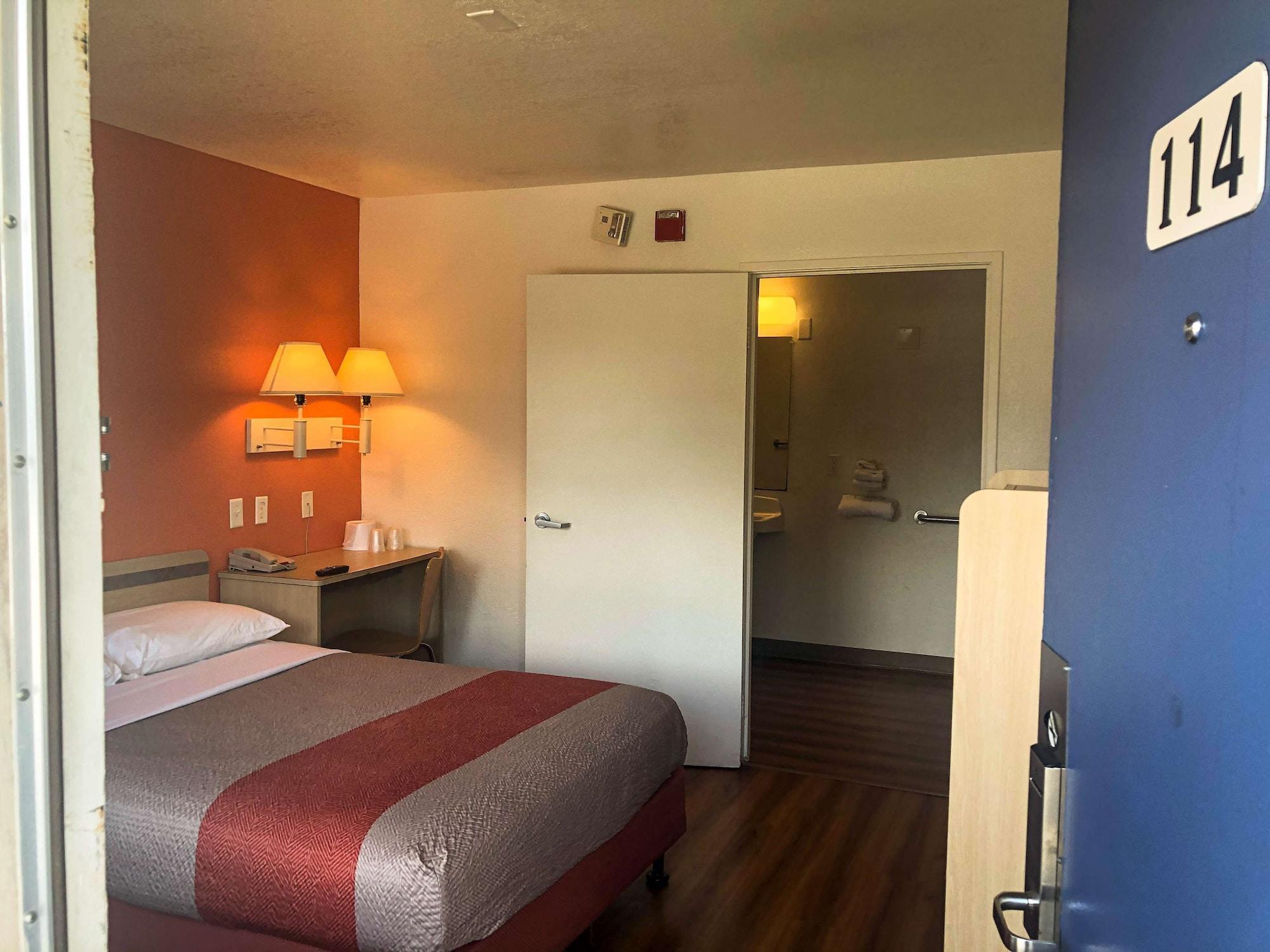 6-jacksonville, Fl - Orange Park 2* Jacksonville