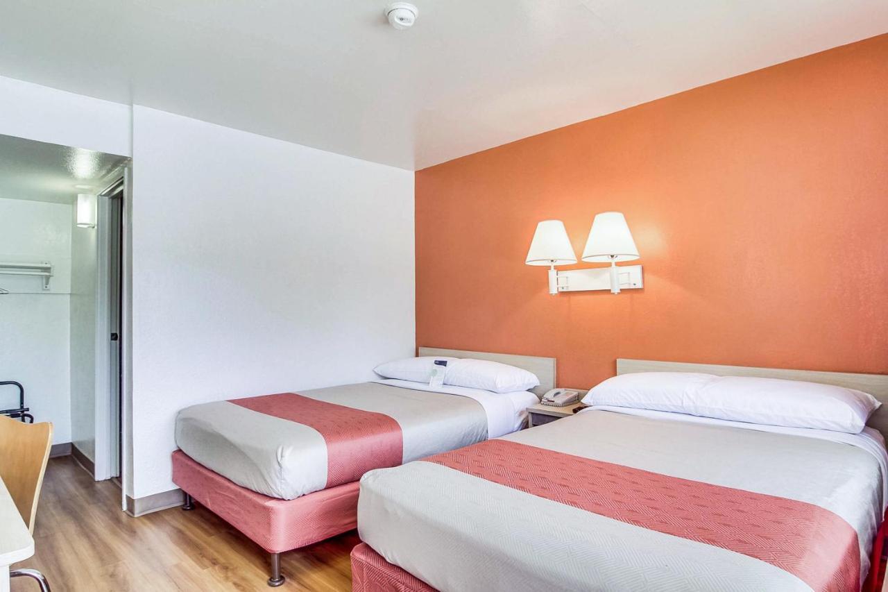 6-jacksonville, Fl - Orange Park Hotel 2*