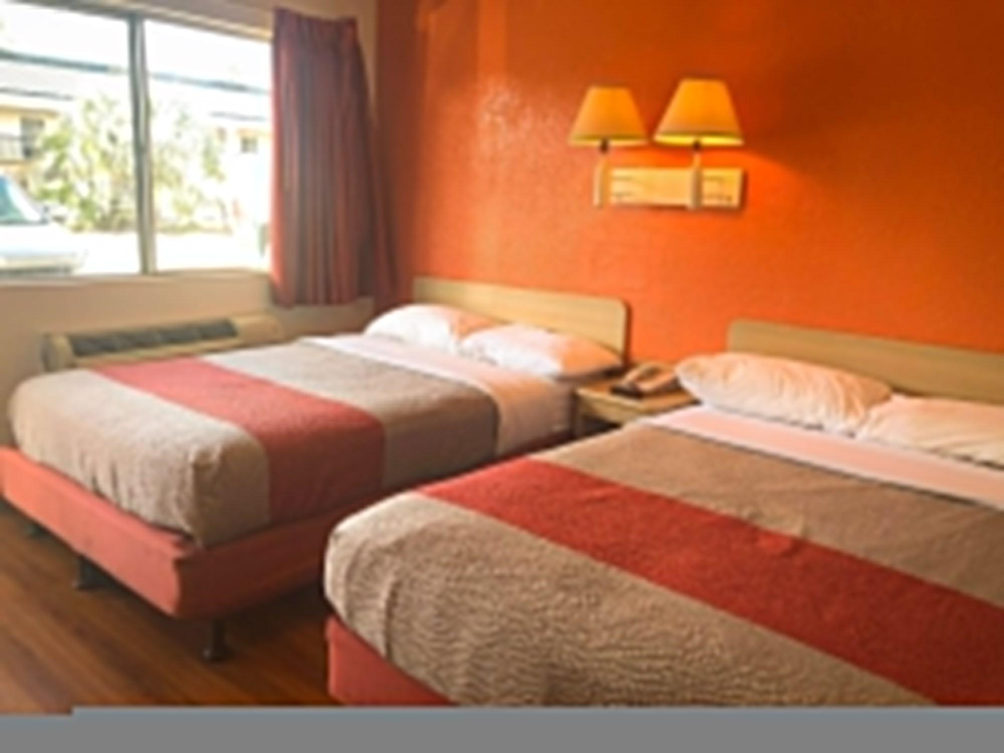 Hotel 6-jacksonville, Fl - Orange Park 2*