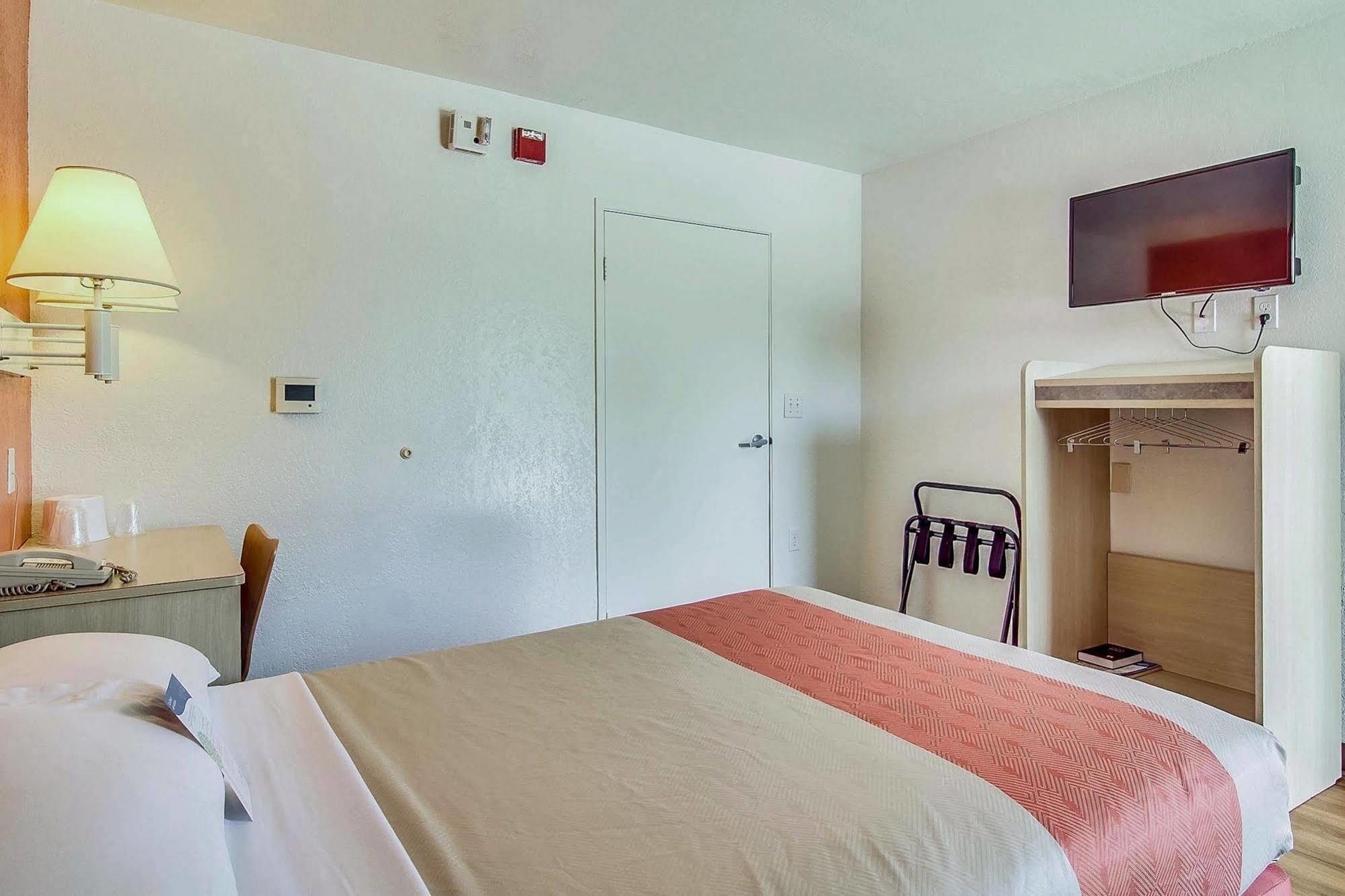 6-jacksonville, Fl - Orange Park Hotel 2*